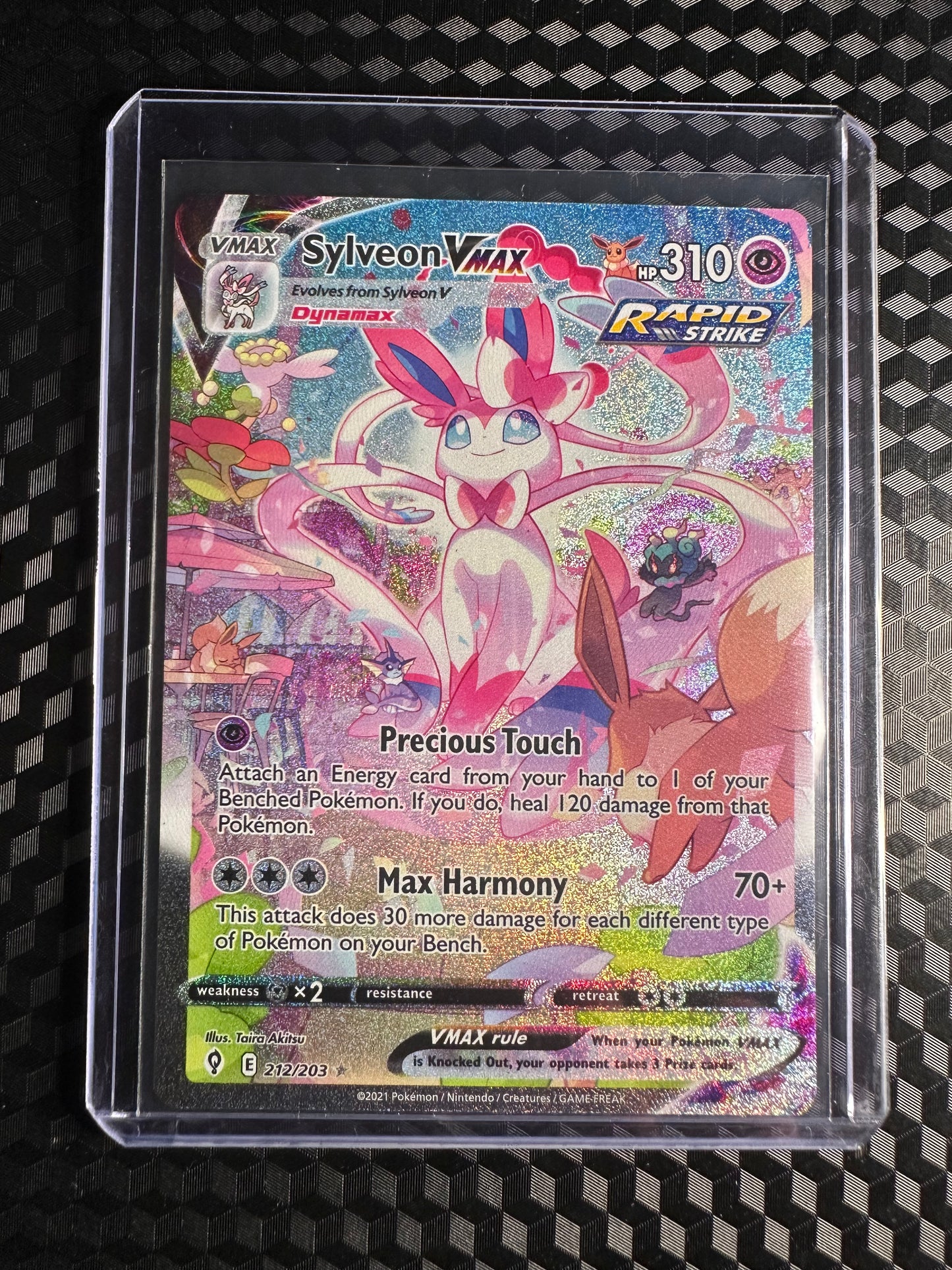 2021 Pokémon Evolving Skies Sylveon VMAX FA Alternate Art Secret Rare #212